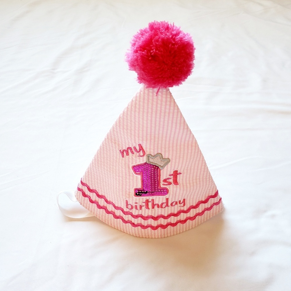 My 1st birthday hat - Picture 2 of 5